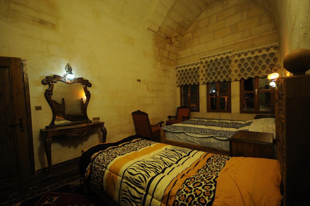 Kardesler Cave Hotel Ürgüp Kamer foto