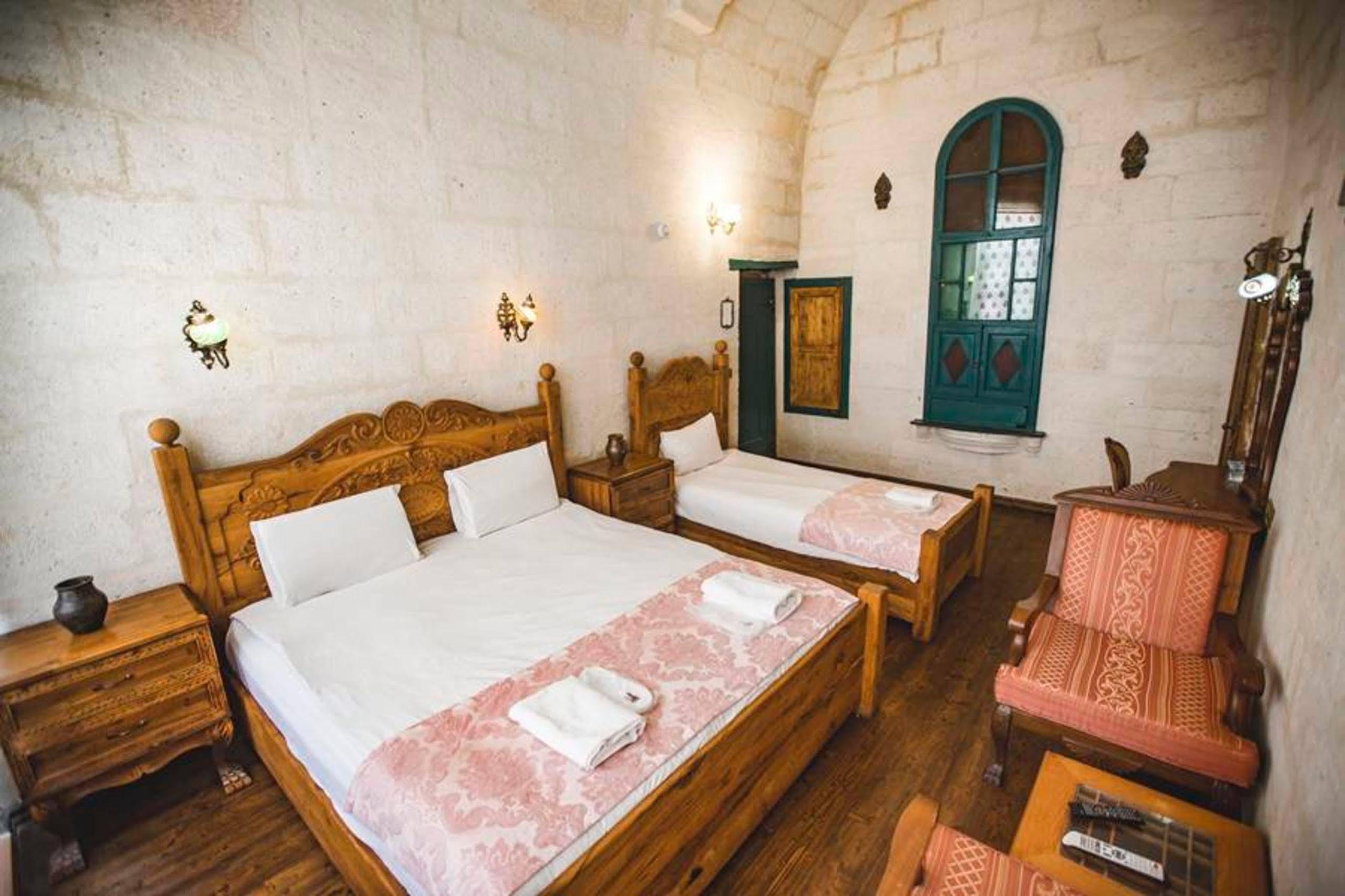 Kardesler Cave Hotel Ürgüp Buitenkant foto