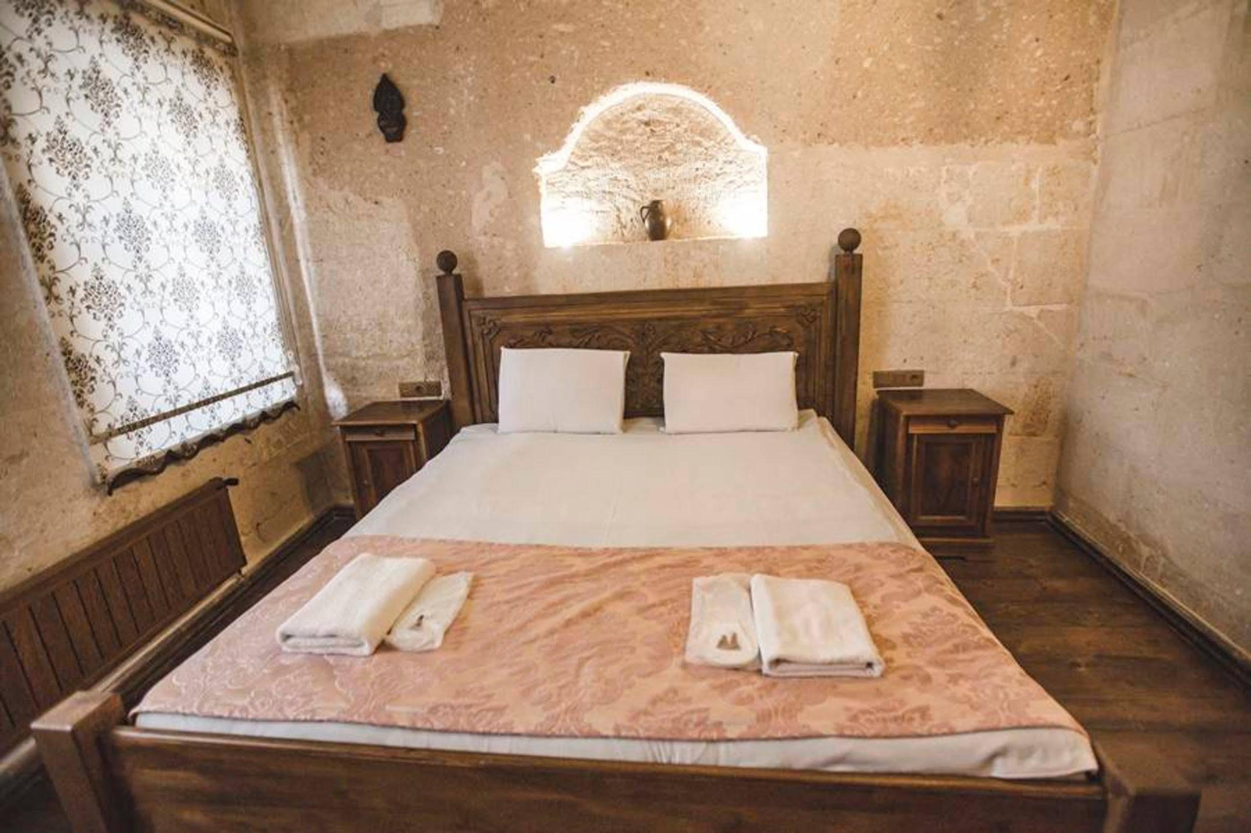 Kardesler Cave Hotel Ürgüp Buitenkant foto