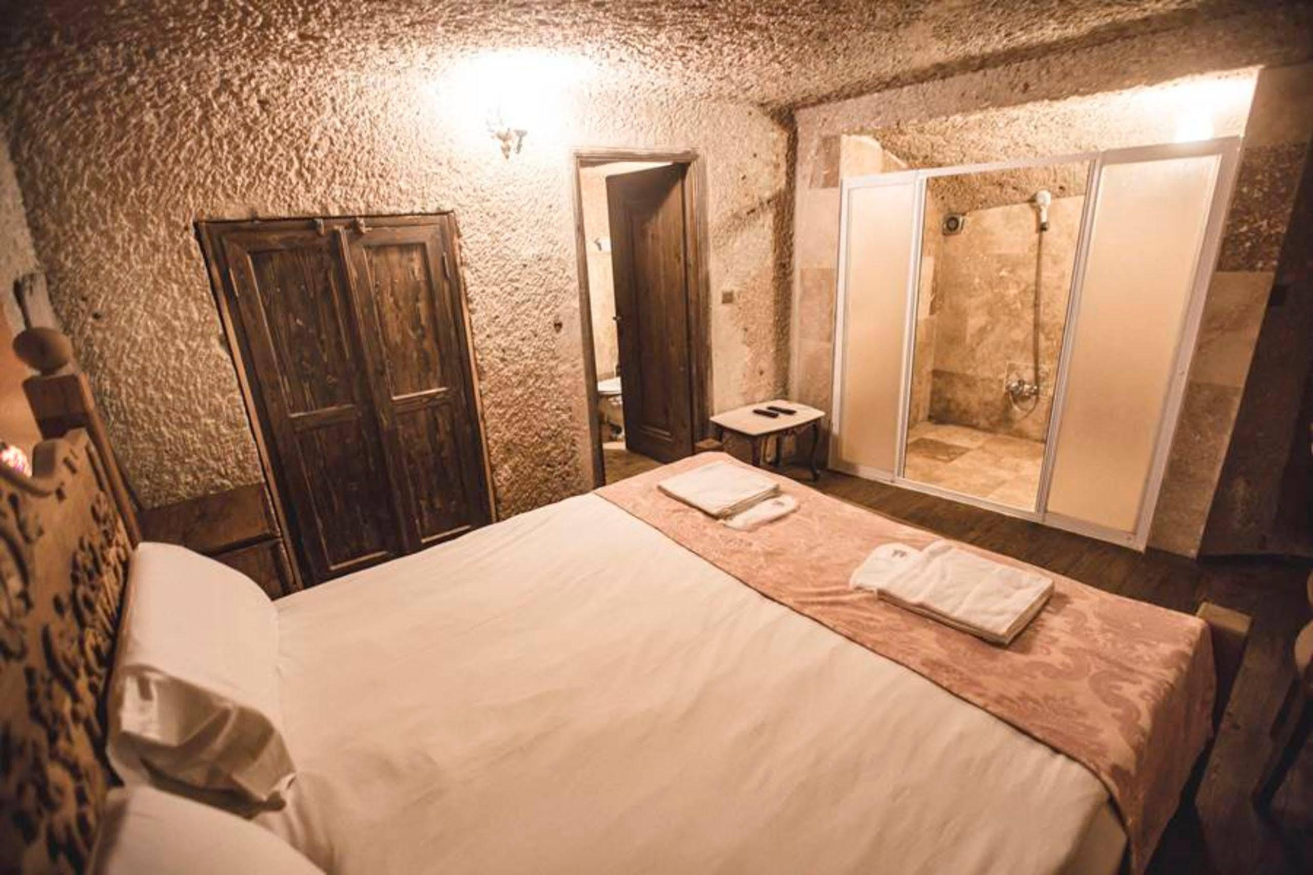Kardesler Cave Hotel Ürgüp Buitenkant foto
