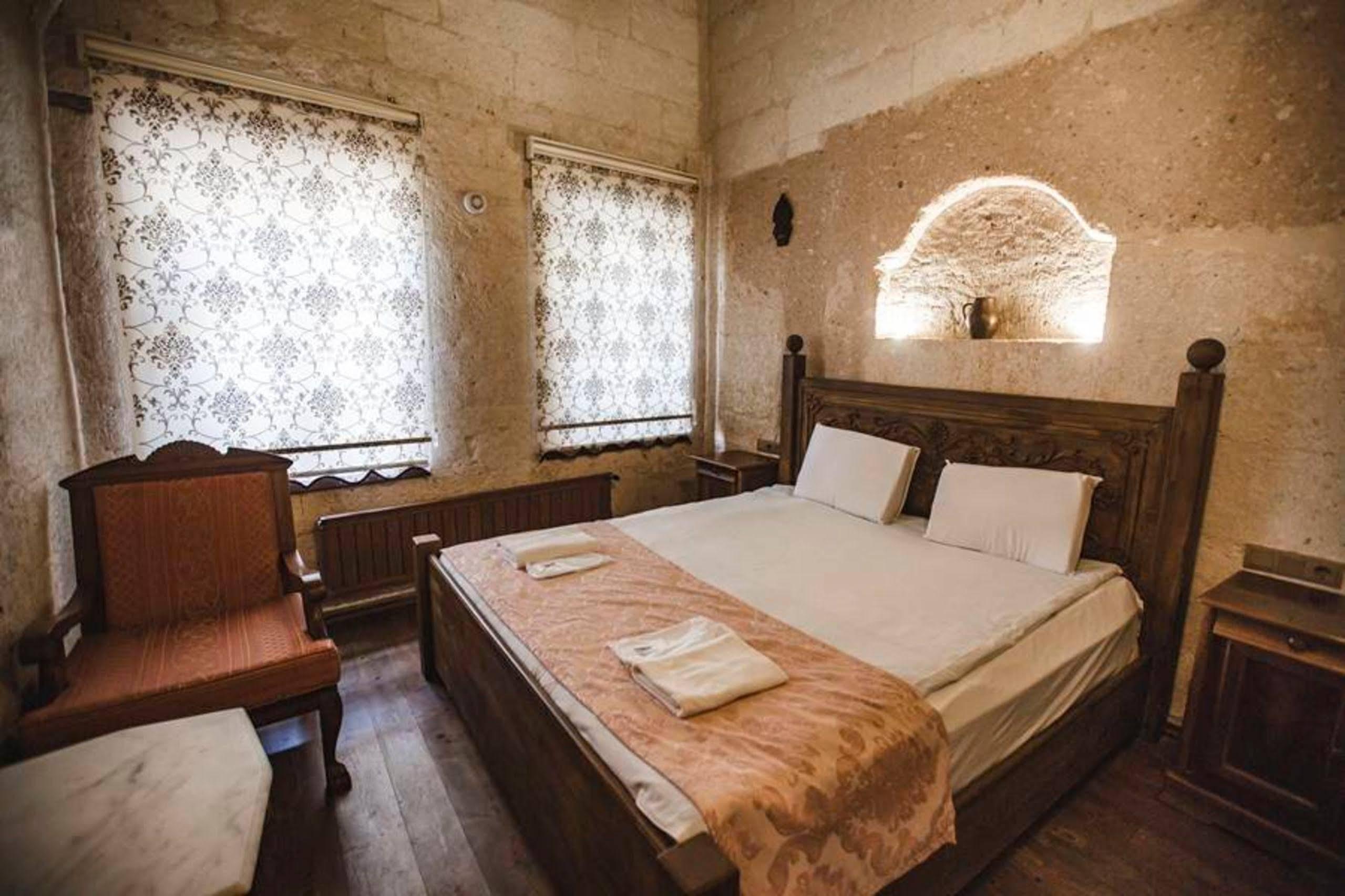 Kardesler Cave Hotel Ürgüp Buitenkant foto